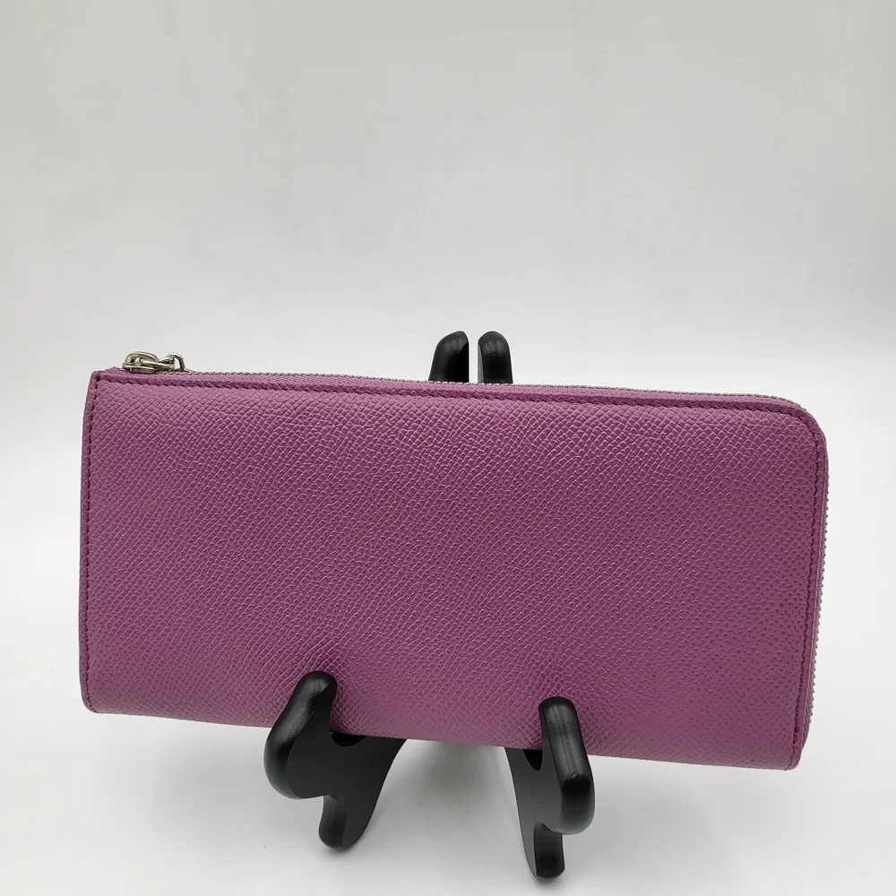BVLGARI stylish wallet